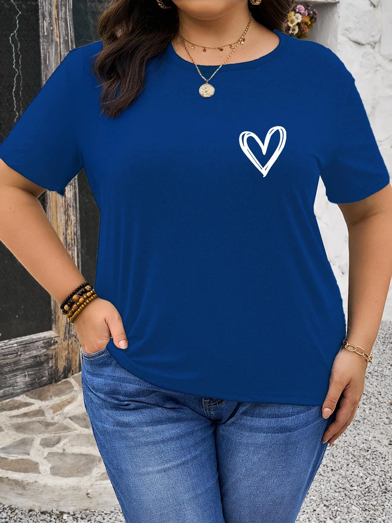 【Plus Size】 Heart Print Round Neck Tee, Casual Short Sleeve Crew Neck T-Shirt for Summer, Women's Plus Clothing for Daily Wear