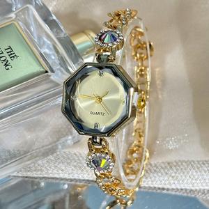 Jam Tangan Kuarza Wanita, Bertatah Berlian Warna Api Oktagonal Berwarna-warni, Niche Mudah, Mewah Mampu Milik, Rantai Boleh Laras, Gaya Panas, Ketibaan Baru Watches