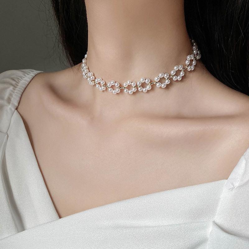 Product Introduction of White Imitation Pearl Beads Choker Clavicle Chain For Women Handmade Elegant Strand Bead Necklace Wedding Jewelry Collar Gifts 4