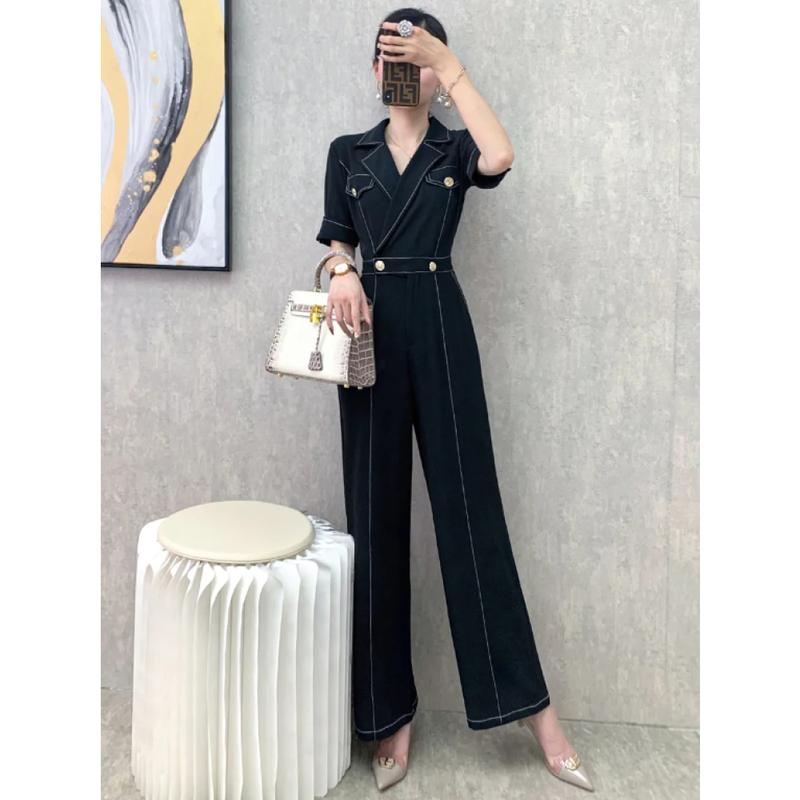 【ready stock】 FADFAD Elegant and luxurious long-sleeved v-neck jumsuit 1