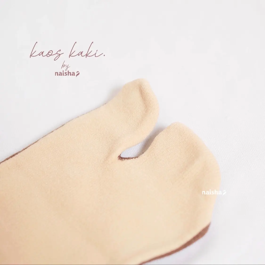 Naisha Official Kaos Kaki Syar'i Anti Bau Panjang Muslim Wanita Dewasa