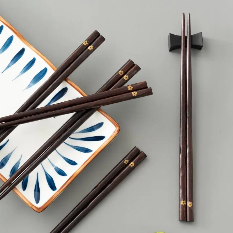 Wooden Chopsticks Set, 1 Pair/5 Pairs Cherry Blossom Pointed Art Chopsticks, Vintage Chopsticks Set for Home Kitchen Dining Room【Only Chopsticks】 4