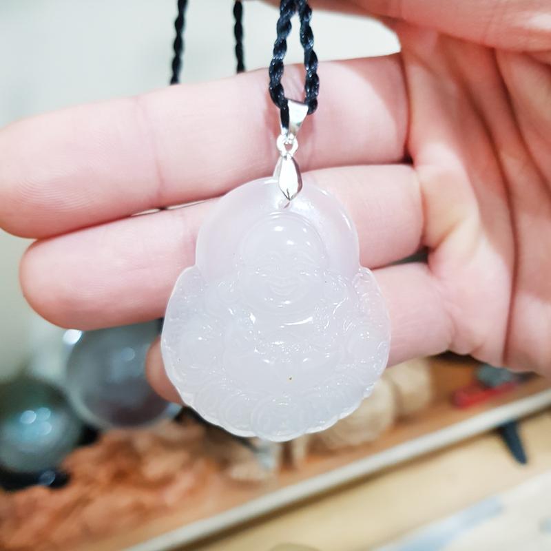 Mặt dây chuyền Phật Di Lặc Mnao Trắng kèm Dây và Móc - LUCKRING 9