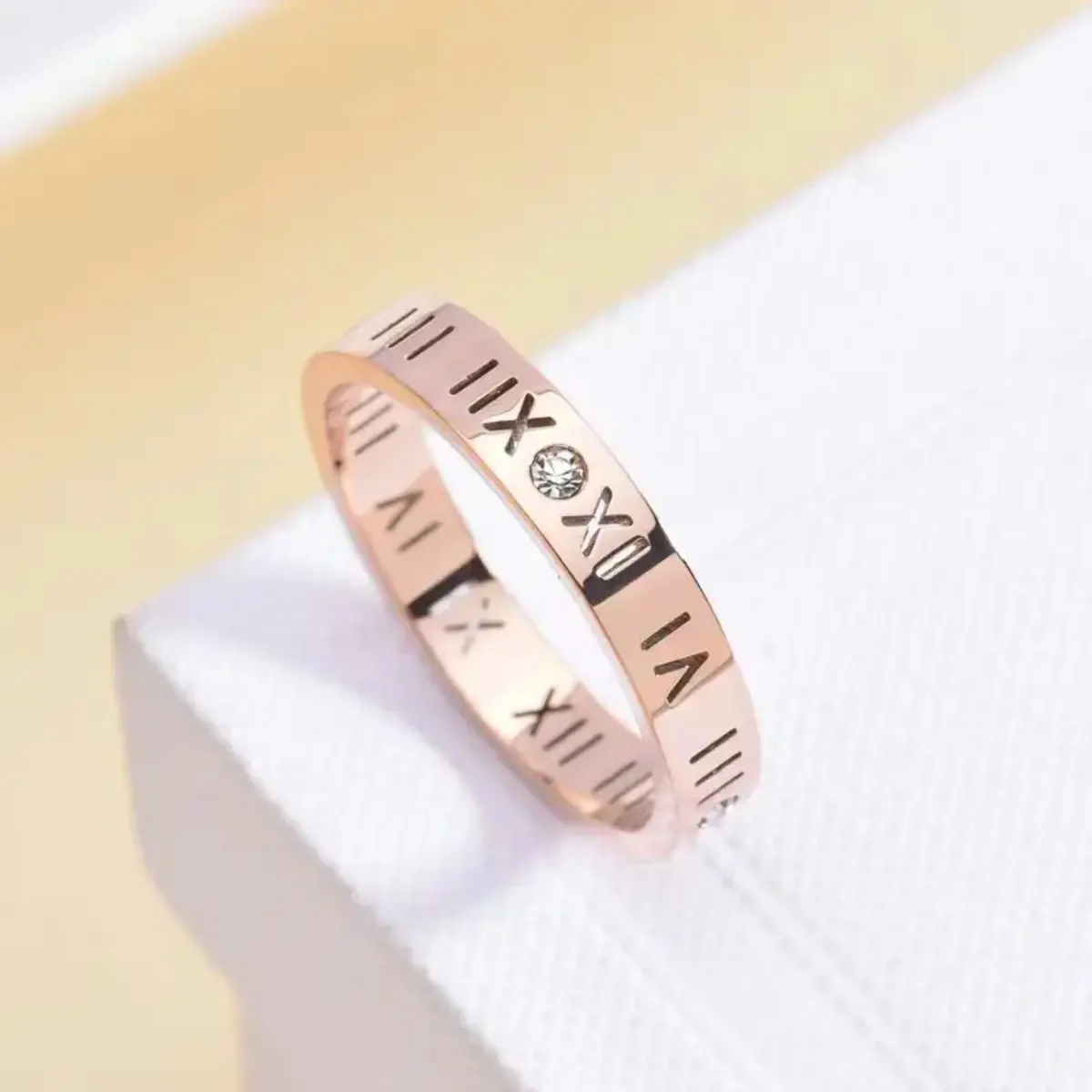 NEW Good Quality 304 Stainless Steel Roman Numerals Set Diamond Not fade Personality Male And Female Couples Ring winx  jewelry