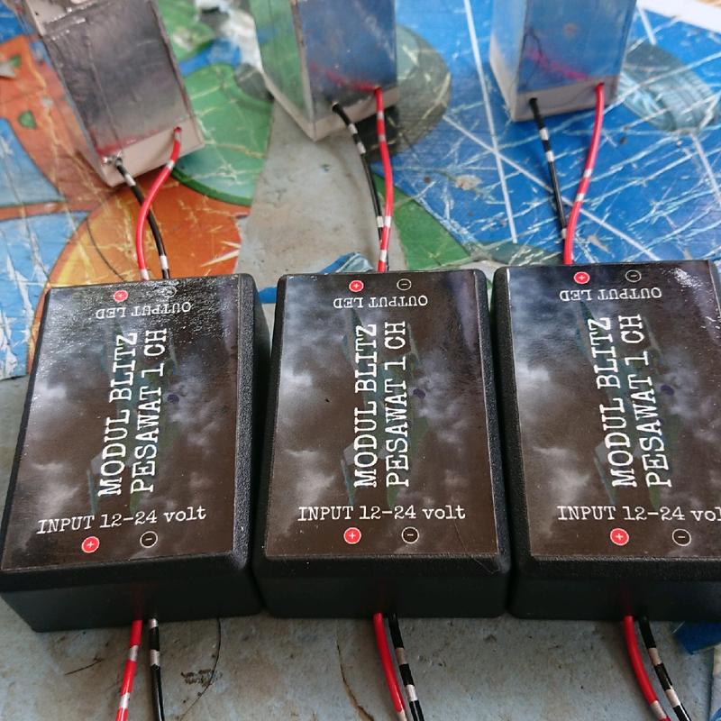 ISI ROTARI RAKITAN TERANG 12 /24 VOLT - Shop | Tokopedia