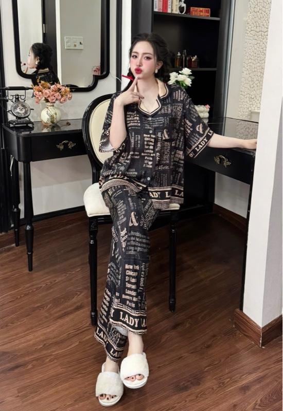 Product Introduction of Đồ Bộ Nữ Pijama Cánh Dơi Lady _ Size 45_68kg. Chất Vải Lụa Latin Mềm Mát . Quần Dài 95cm Có Túi 17