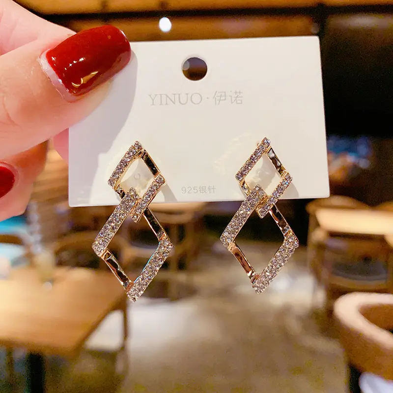 Thời Trang Hàn Quốc, Phong Cách, Dễ Phối Đồ Thanh Lịch, Cao Cấp Women Hoa Tai
