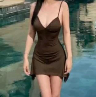 Đầm body, Váy 2 dây màu nâu loe 2 bên hông , Đầm ôm body siêu tôn dáng sexy vải co giãn 1