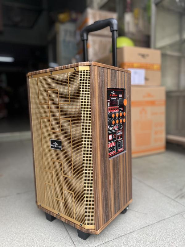 (BẢNG NÂNG CẤP 2023) Loa Vali Kéo Bluetooth Di Động Kiomic K89, chỉnh Bass, Treble, Reverb.Kèm 2 Micro Không Dây Karaoke Củ Loa Nghe Nhạc