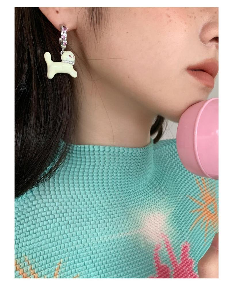 Product Introduction of Dog Eardrops Earrings Heart-Shaped Zircon Niche Earrings Ornament woman gelang  tangan 10