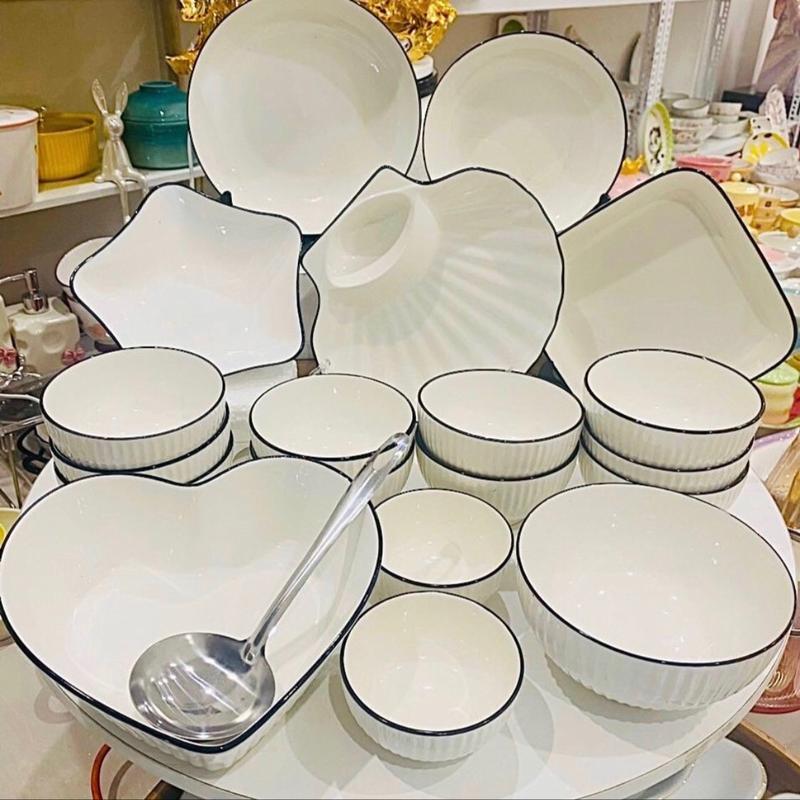   Sst  Bộ đồ ăn trắng viền đen 20 món giá tốt gốm sứ cao cấp. 