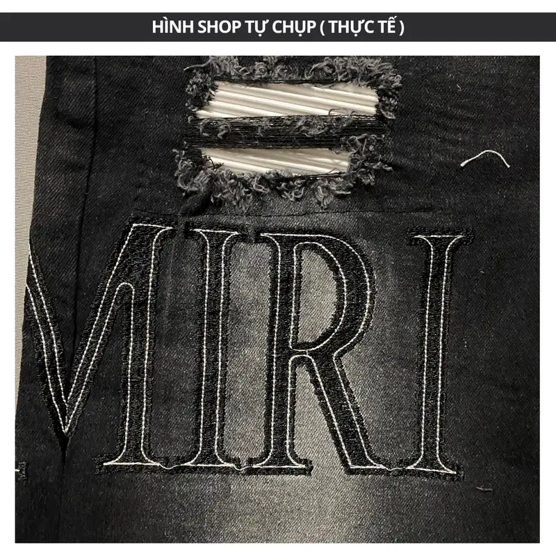 Quần Short Jean Nam Thêu AMIRI Màu Đen Rách Gối Trẻ Trung 1