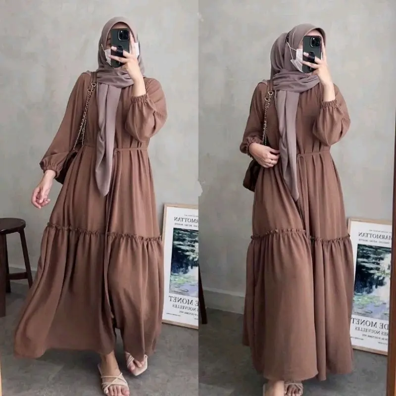 [ Spesial Ramadhan ] Rosaline Dress | Gamis Kondangan Simple Maxi Muslim Wanita Dewasa Kain Lengan Karet Variasi Ruffle Crinkle Airflow Crepe Warna Burgundy 2