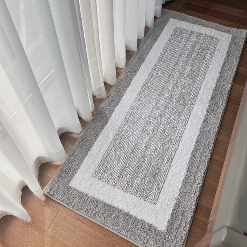 Thảm nỉ cạnh chân giường êm mềm mượt 1