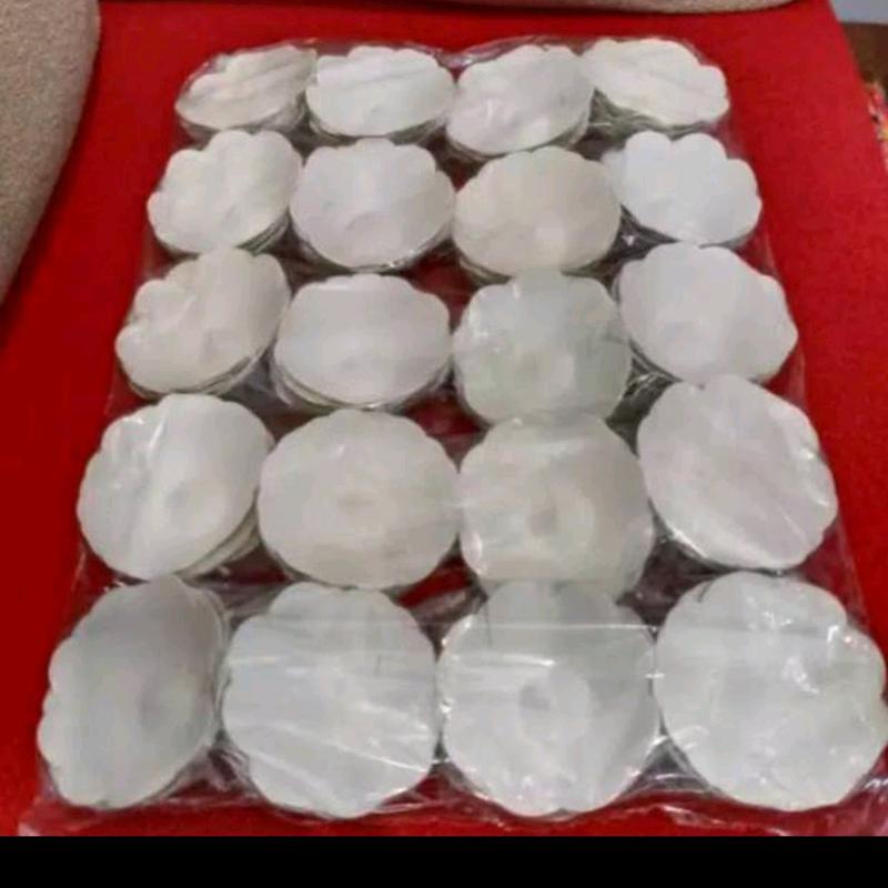 3 pack sudi putih. dapat 600 pcs sudi bikang klepon tatakan kue Sekali pakai 1