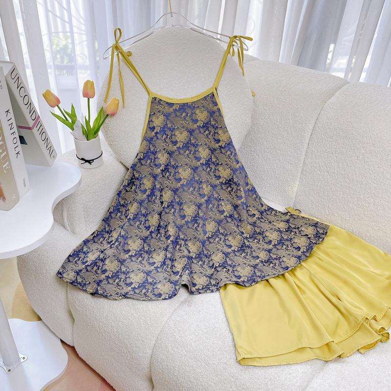 Product Introduction of Set bộ áo lụa gấm hoa văn yếm dây cột quần lụa latin đùi 40-65kg Nữ. 4