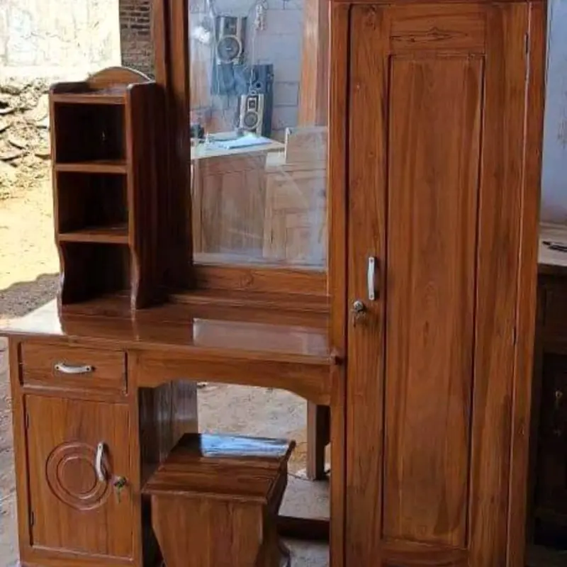 meja rias minimalis finishing/ tolet / tempat make up kayu jati 2