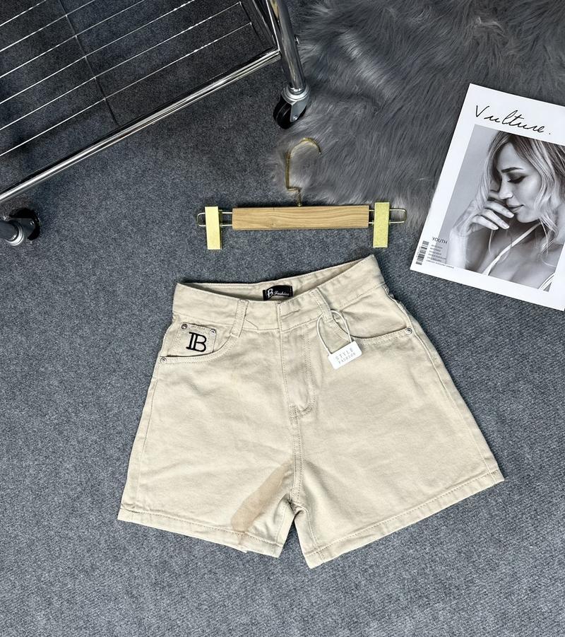 Product Introduction of Quần Short Kaki Chữ B Thêu Form Cạp Cao 4sz S M L XL 5