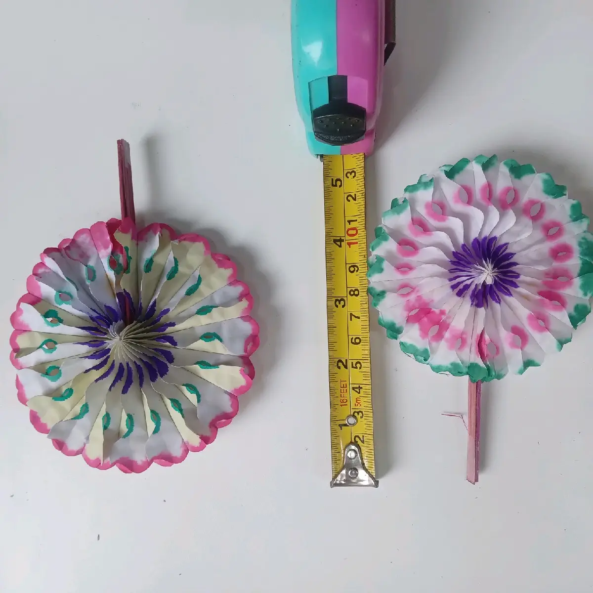 kipas kecil kertas kipas mainan isi 100 pcs,100 pcs kipas kecil kertas kipas mainan anak,mainan kipas kecil kipas kertas isi 100pcs