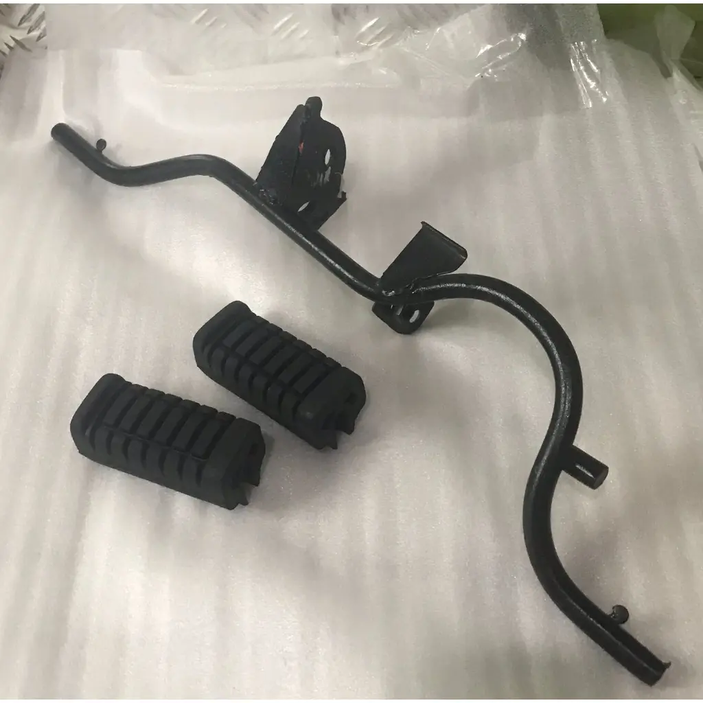BESI BARSTEP 04 HITAM /BESI INJAKAN STEP DEPAN RX KING/RX-KING/RX-S/RX S SET KARET TEBAL PRESISI