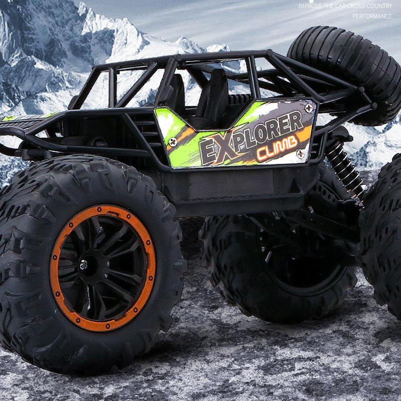 Product Introduction of Rc Car With HD 720P WIFI FPV Camera Machine On Remote Control Stunt 1:18 2.4G SUV Radiocontrol U5N4 45