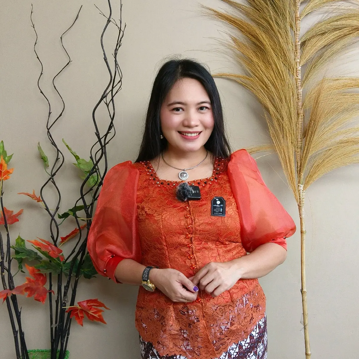 kebaya organza leher petak