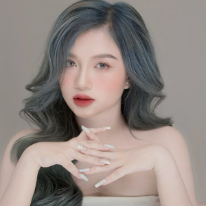Hồ Như Ý cosmetic