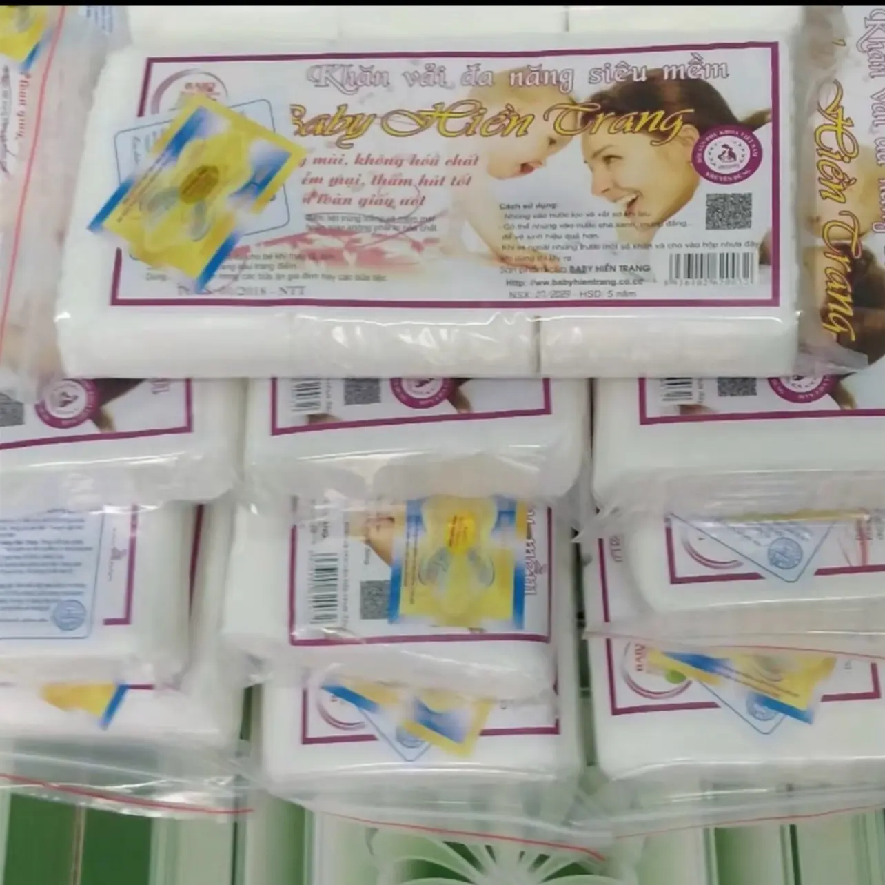 Combo 10 gói khăn vải đa năng siêu mềm 200g ( tặng kèm 1 chiếc vòng dâu cho bé)