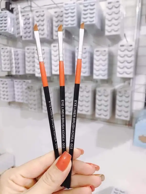 Cọ Kẻ  Mắt Chuyên Nghiệp Cho Các Makeup 2