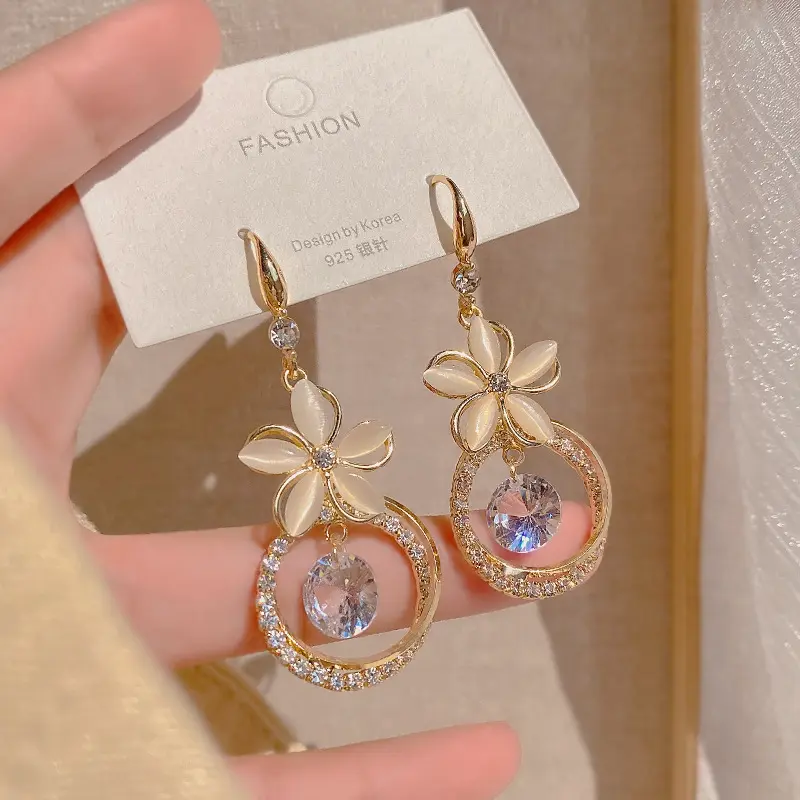 Anting Kait Gantung Panjang Desain Bunga Hias Opal