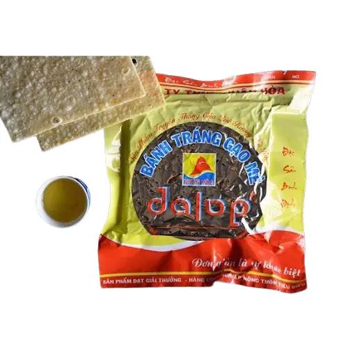 Bánh tráng gạo mè Dalop Bình Định nướng sẵn 4 cái bánh Ăn Vặt Snack Food