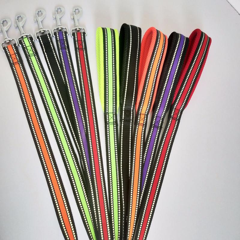 Product Introduction of Pet Life Jacket Safety & Style  Pet Swimsuit Pet Chest Harness Traction Rope  for Water Adventures 21