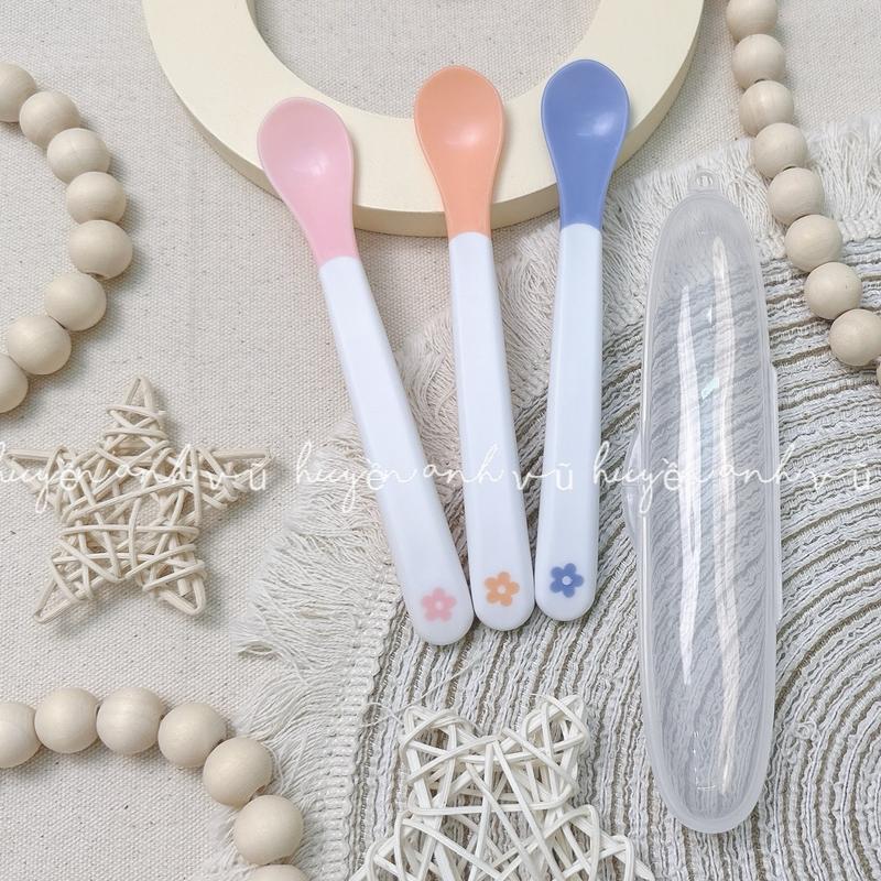 THÌA ĂN DẶM BÁO NÓNG , THÌA ĂN DẶM SILICONE BÁO NÓNG Cho Bé