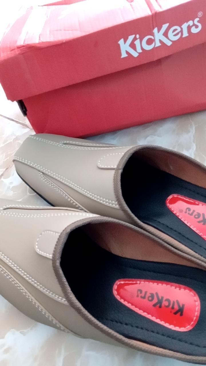 Product Introduction of Sandal Sepatu Selop Kulit Asli Premium Kickers Bustong Navona Berkualitas Terbaik Sepatu Selop Pria Sepatu Kulit Pria Shoes Sendal Sendal Sendal 3