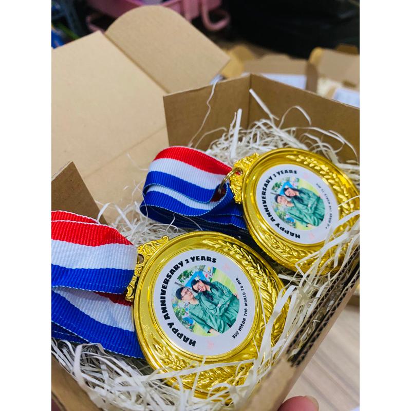 [TẶNG HỘP GÓI]_ HUY CHƯƠNG TÌNH YÊU in ảnh theo yêu cầu, tặng bạn trai/bạn gái/người yêu ngày kỷ niệm, sinh nhật 6