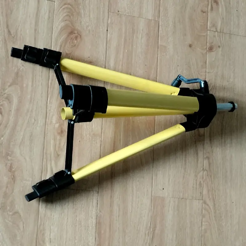 Chân máy cân mực laser  1m2 2