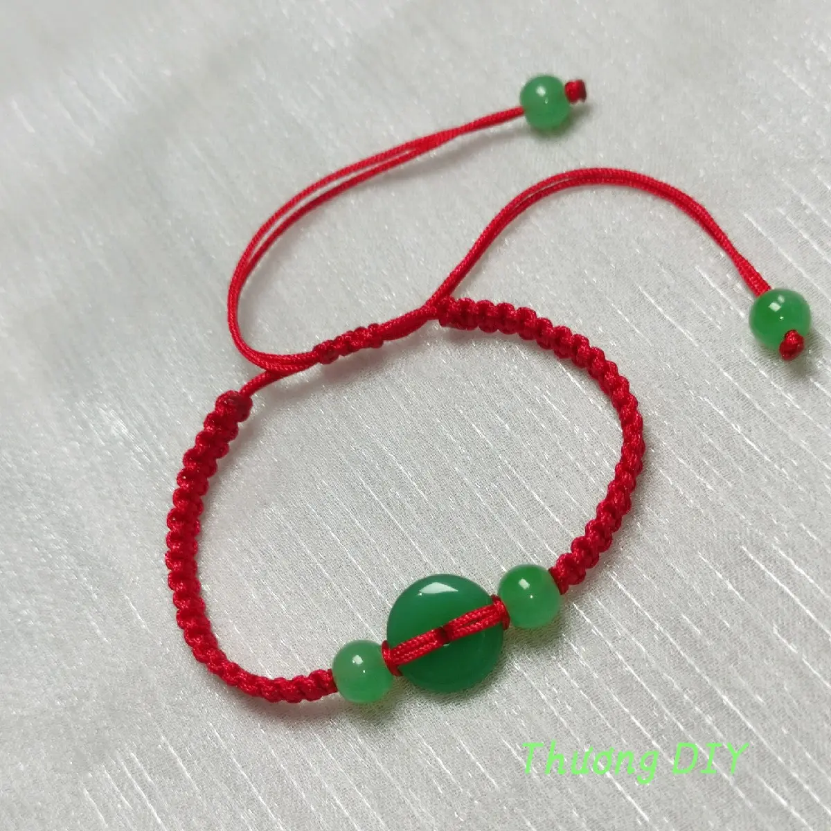 Vòng Tay Charm Ngọc Bình An Handmade Hàng ngày