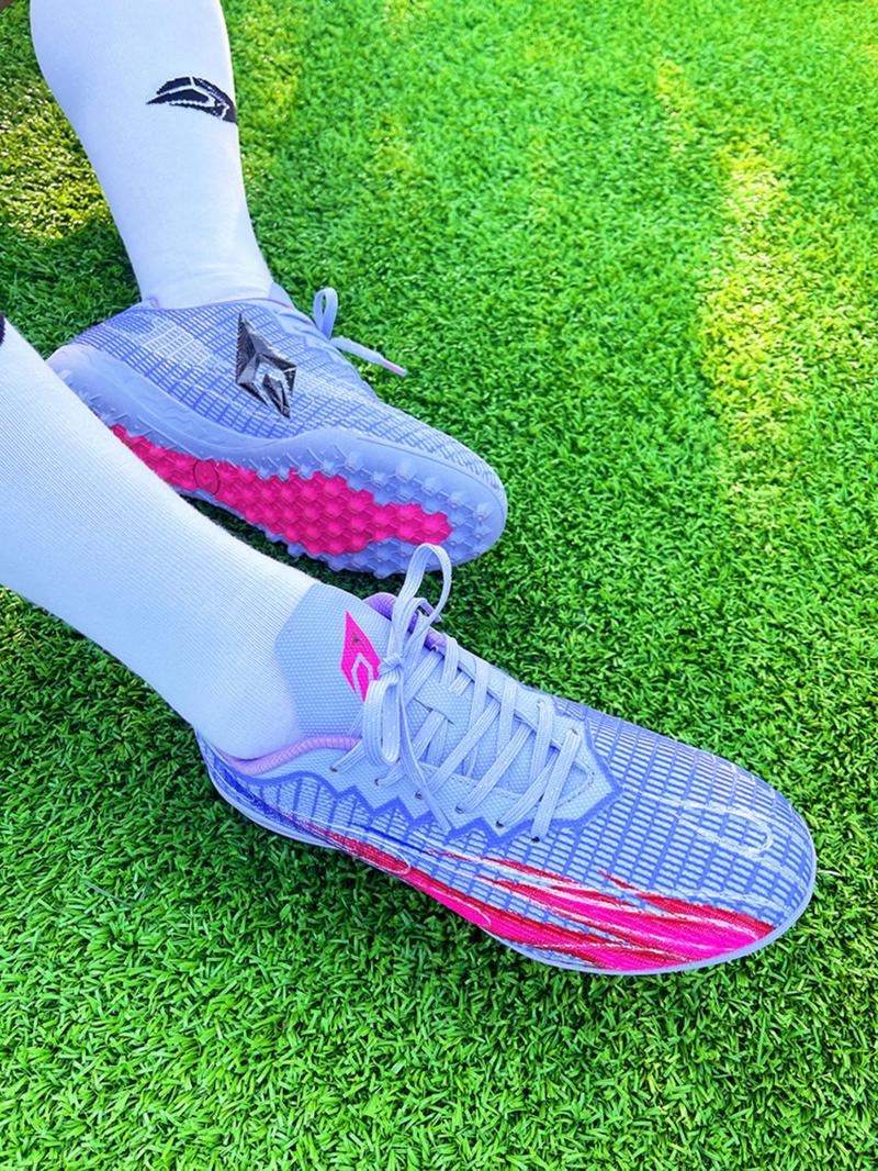 Product Introduction of Men's Colorblock Lace Up Soccer Shoes, Breathable Comfortable Football Shoes, Professional Football Cleats for Outdoor Training & Competition 7