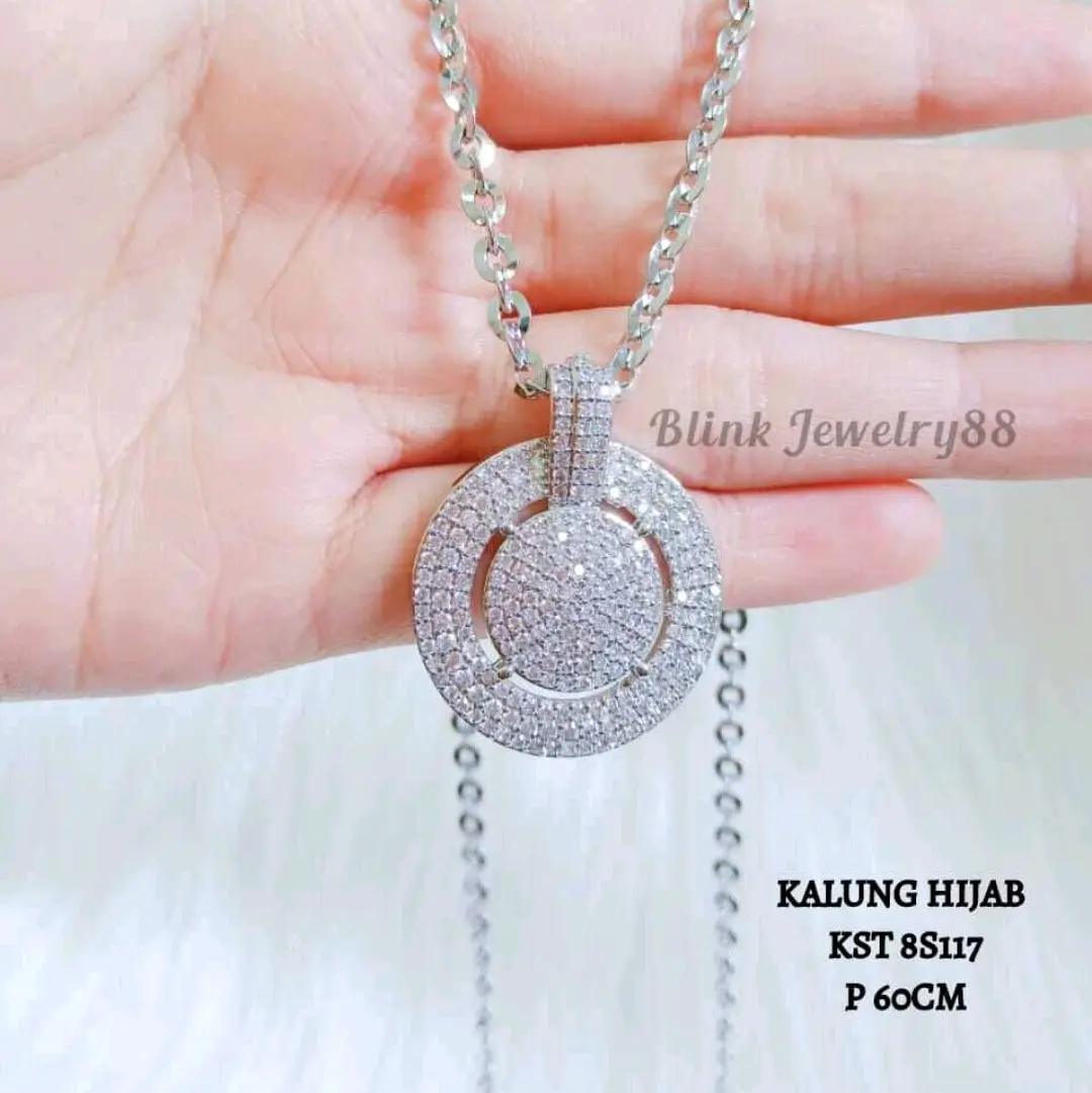 Kalung Hijab Wanita