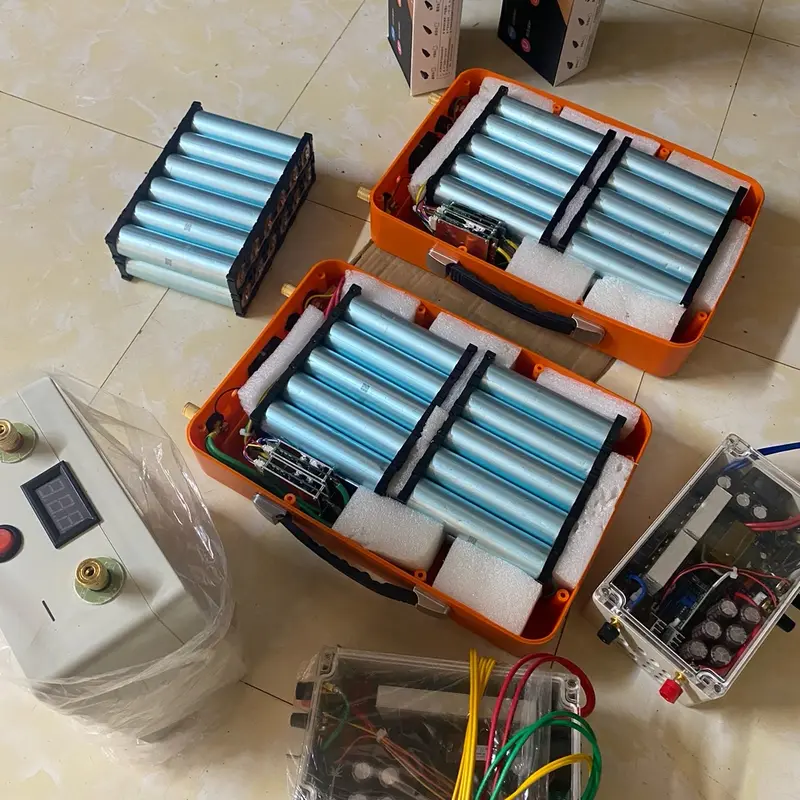 Pin lithium 33140 .13,2v90ah+sạc Bảo hành của nhà sản xuất 2