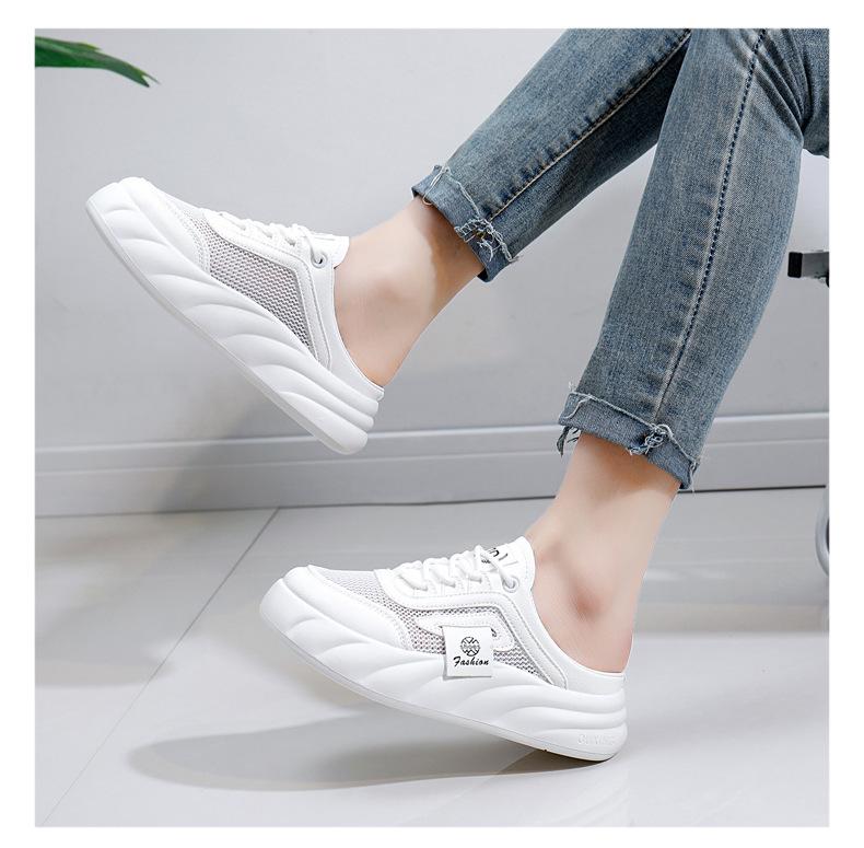 Product Introduction of Summer New Slip-on Sandals Women's Outer Wear Ins Fashion Platform Slippers Retro Casual Beach Kt2633 9
