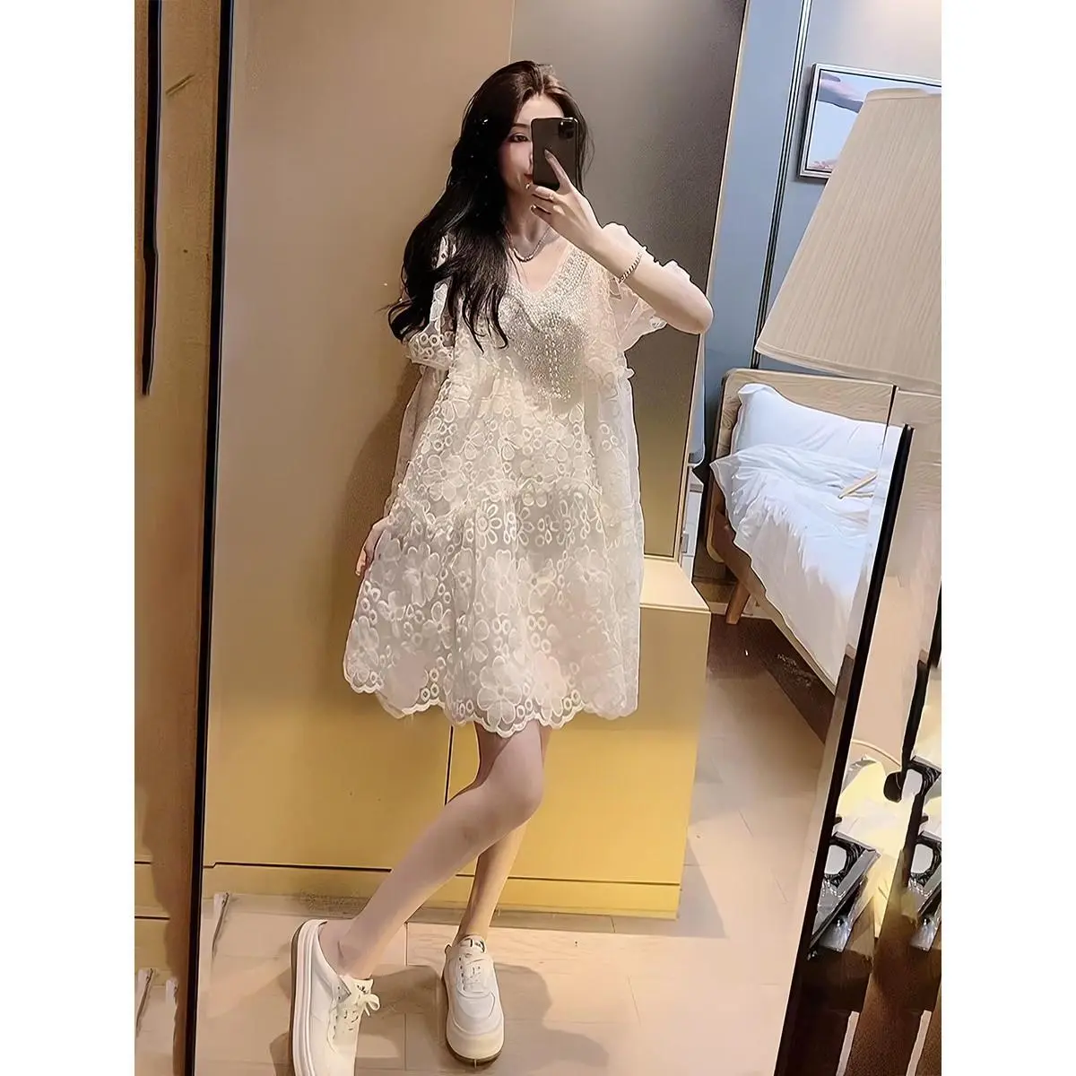 Váy Công Nghiệp Nặng, Phong Cách Hàn Quốc, Ren Thêu Hạt, Cổ Chữ V, Tay Ngắn Phồng, Váy Công Chúa Cao Cấp Mới Mùa Hè Cho Nữ