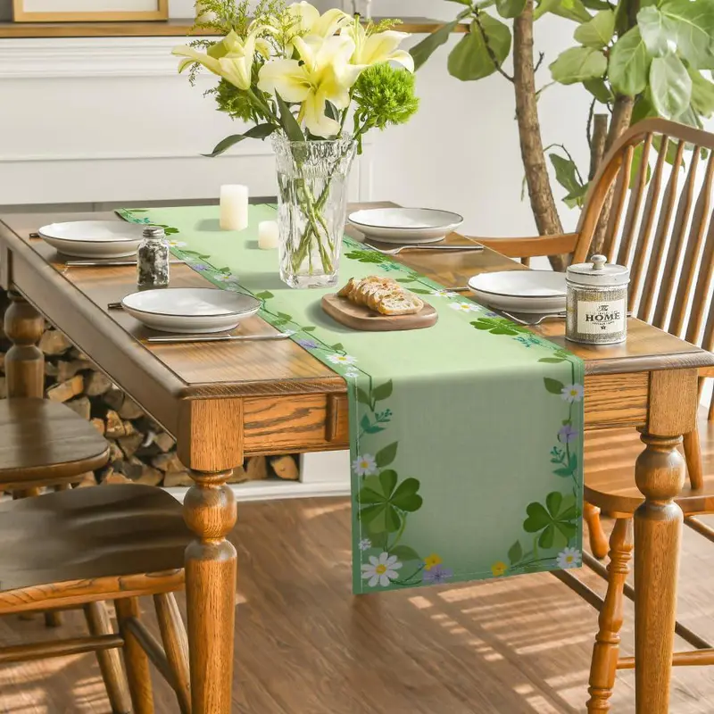 Clover & Daisy Pattern Table Runner, 1 Count Nature Inspired Design Table Runner, Table Decoration Supplies for Home Kitchen Dining Room 5