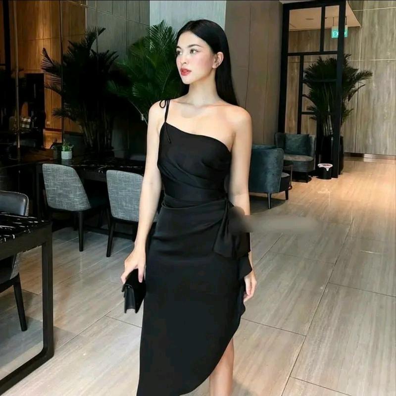 Đầm dây lệch vai xếp ly tôn eo tôn dáng sang trọng 3