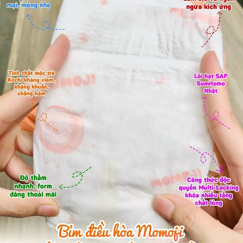 COMBO 2 BỊCH BỈM MOMOJI TẶNG QUẠT TÍCH ĐIỆN 2
