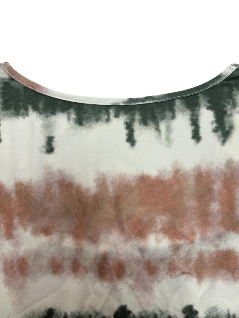 Product Introduction of 【Plus Size】 All Over Print Tank Top, Casual Sleeveless Top for Daily Wear, Women's Plus Clothing for All Seasons 3