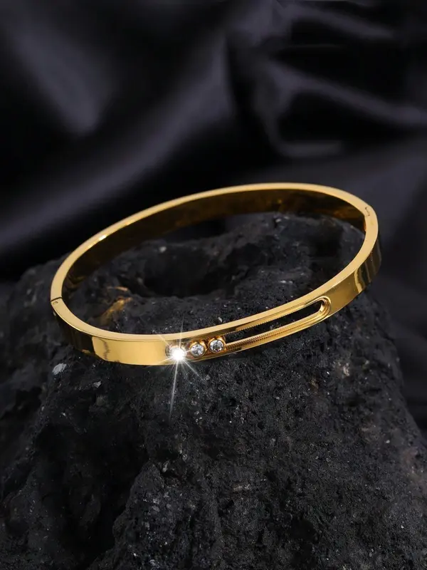 Fashionable and Simple Stainless Steel Sliding Three Diamond Bracelet, Vacuum Plated Bracelet, Suitable for Daily Clothing, Party Accessories, Gifts 4