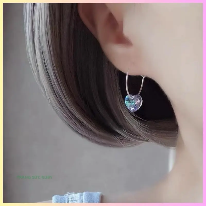 Bông tai hình trái tim đá cá tính cao cấp sang trọng Trang Sức Ruby