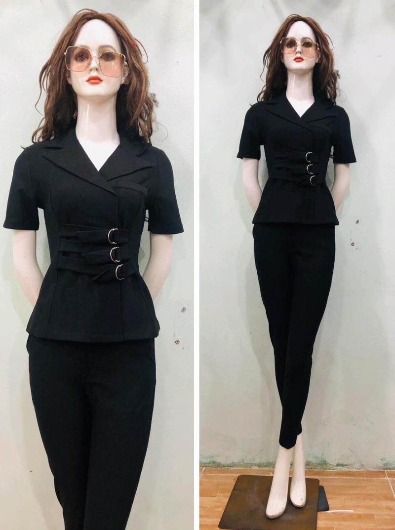 Product Introduction of Sét Bộ Cao Cấp  Thiết Kế Dạng Vét Có Khoen Eo Dây Kéo Sau Lưng Quần Dài Dây Kéo Nút Gài Phom Ôm Và Phom Loe Dành Cho Nữ Áo Thun Women Kem Kaki Nhung Top Polo 7