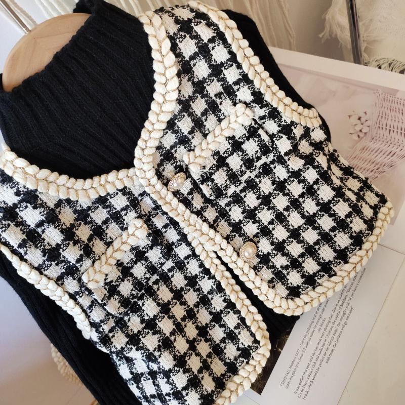 Product Introduction of Áo Vest Trẻ Em Bé Phong Cách Cổ Điển, Đặc Biệt Cho Điểm Nóng Của Người Dùng, Thích Hợp Cho Mùa Thu Và Mùa Đông, Có Thể Mặc Mùa Xuân Và Mùa Thu, Thiết Kế Kẻ Sọc, Phong Cách Người Nổi Tiếng Trên Internet, Thích Hợp Cho Bé Gái, Áo Vest 13